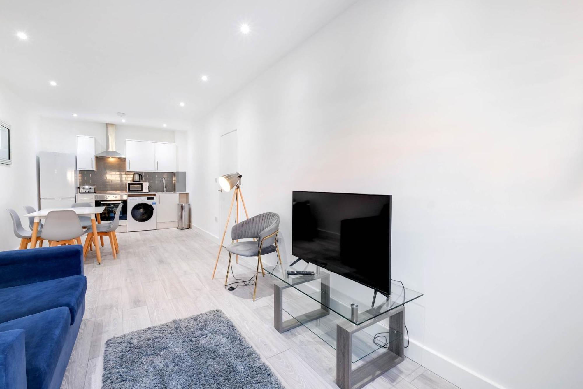 Corby Town Centre Serviced Apartments Exterior photo